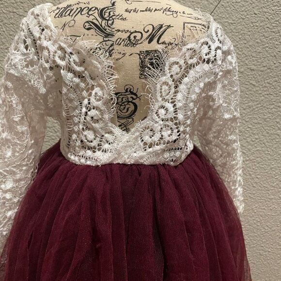 NWOT Princess Long Sleeve Backless Dress Size 3 - Picture 6 of 7